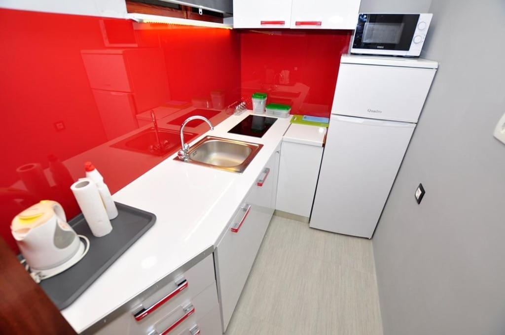 Apartments Gabi โอมิช ภายนอก รูปภาพ