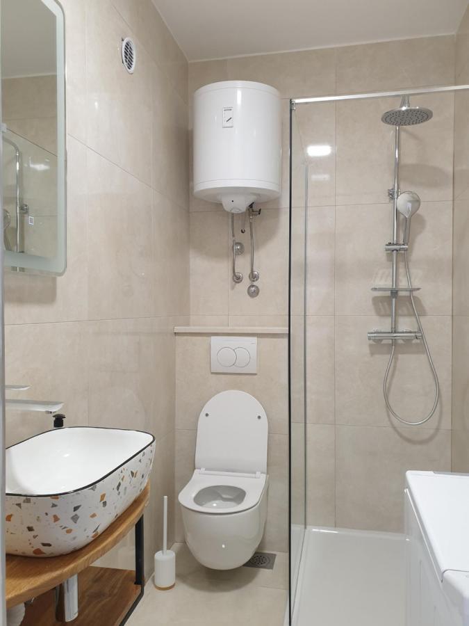 Apartments Gabi โอมิช ภายนอก รูปภาพ