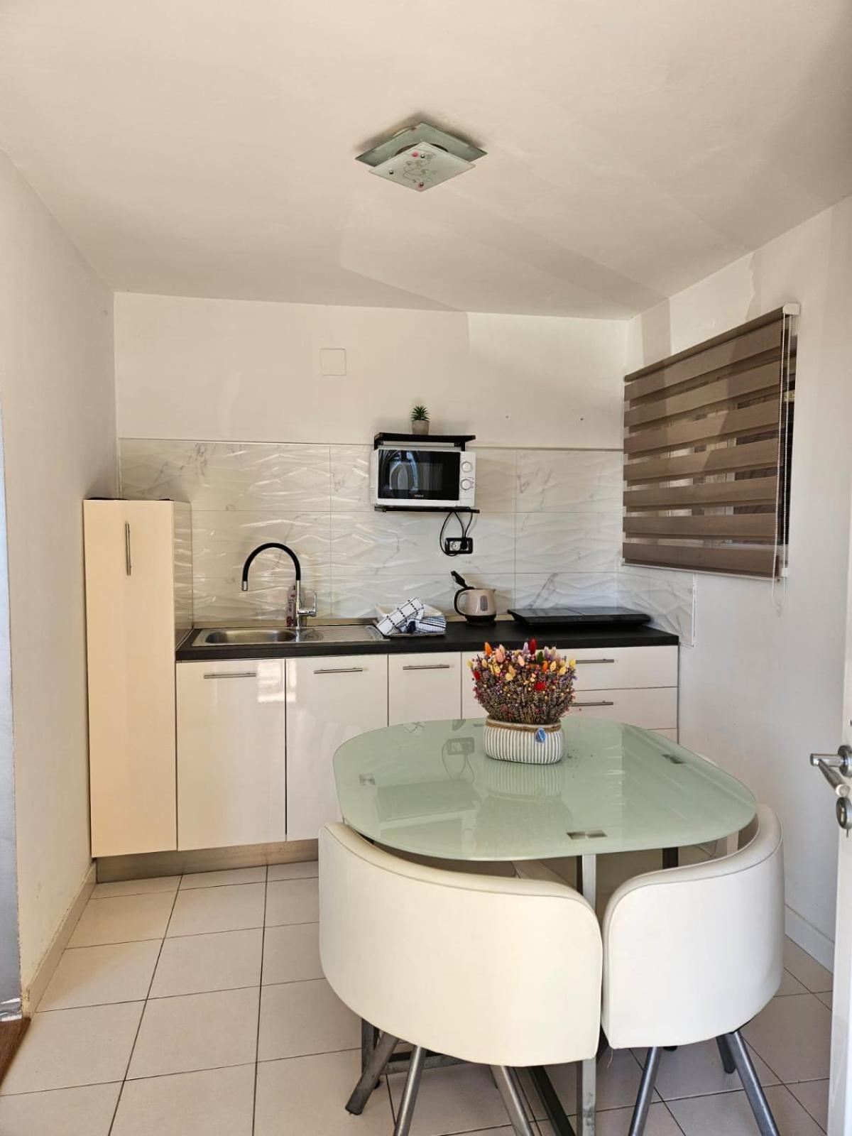 Apartments Gabi โอมิช ภายนอก รูปภาพ